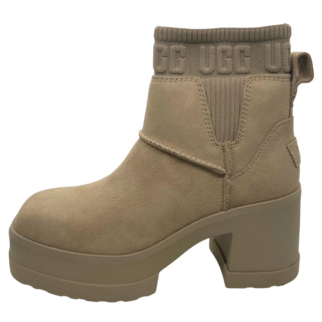 UGG Women's Moxy Chelsea