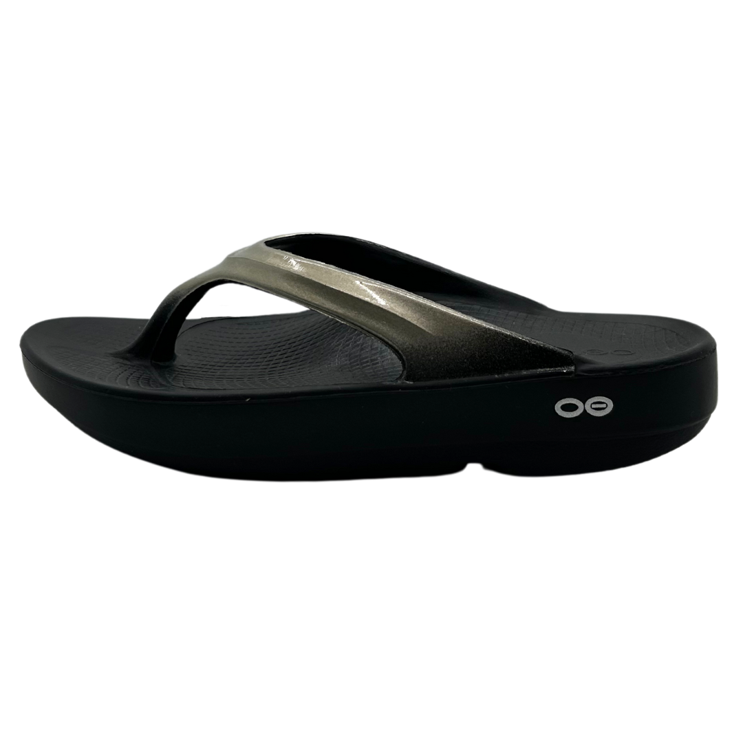 OOFOS Women's OOlala Luxe Sandal
