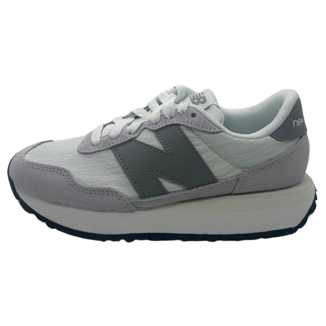 New Balance Women's 237