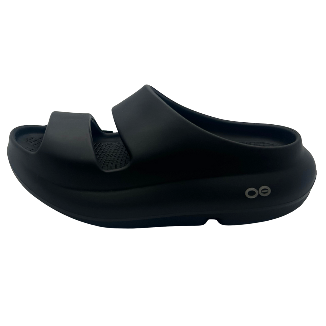 OOFOS OOyea Slide Sandal