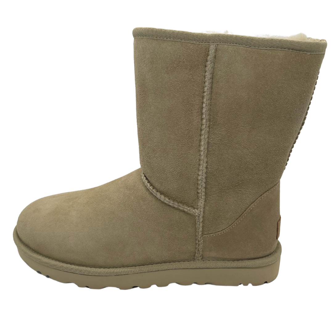 UGG Women's Classic Short II