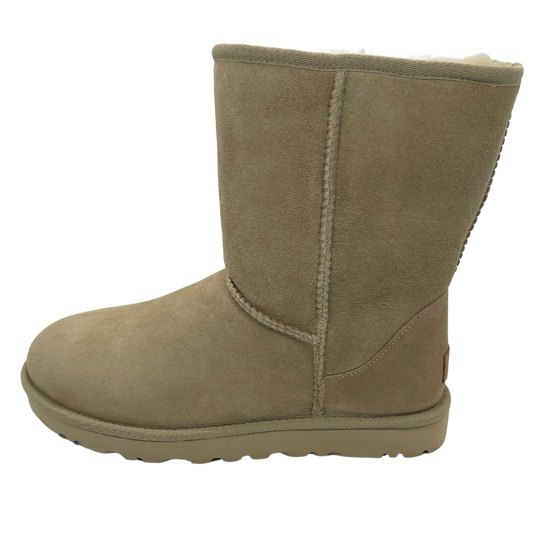 UGG Women's Classic Short II