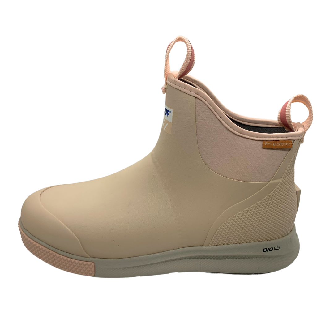 XTRATUF Women's Ankle Deck Boot Sport – Solteria