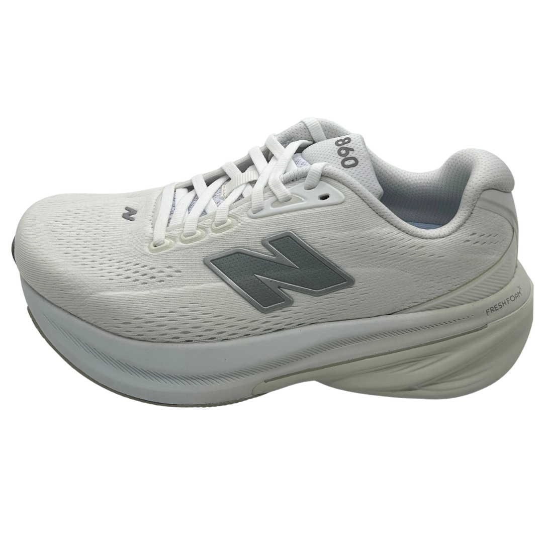 New Balance Women's Fresh Foam 860v15 Wide