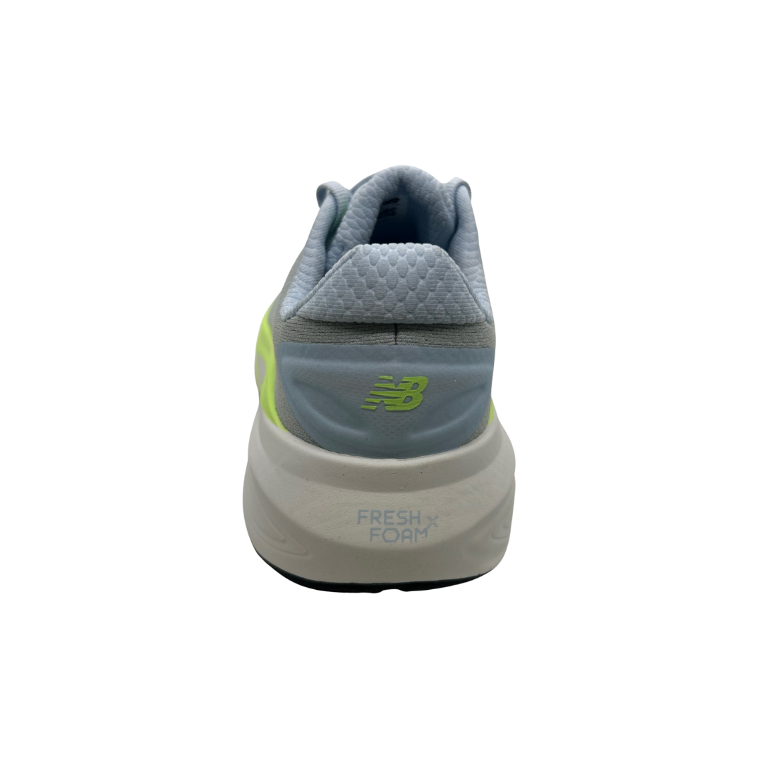 New Balance Women's Fresh Foam X More v6 Wide