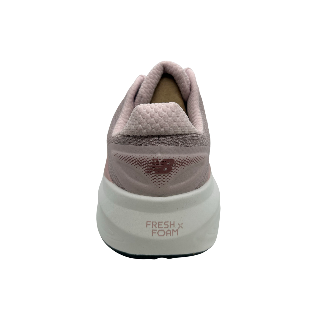 New Balance Women's Fresh Foam X More v6 Wide