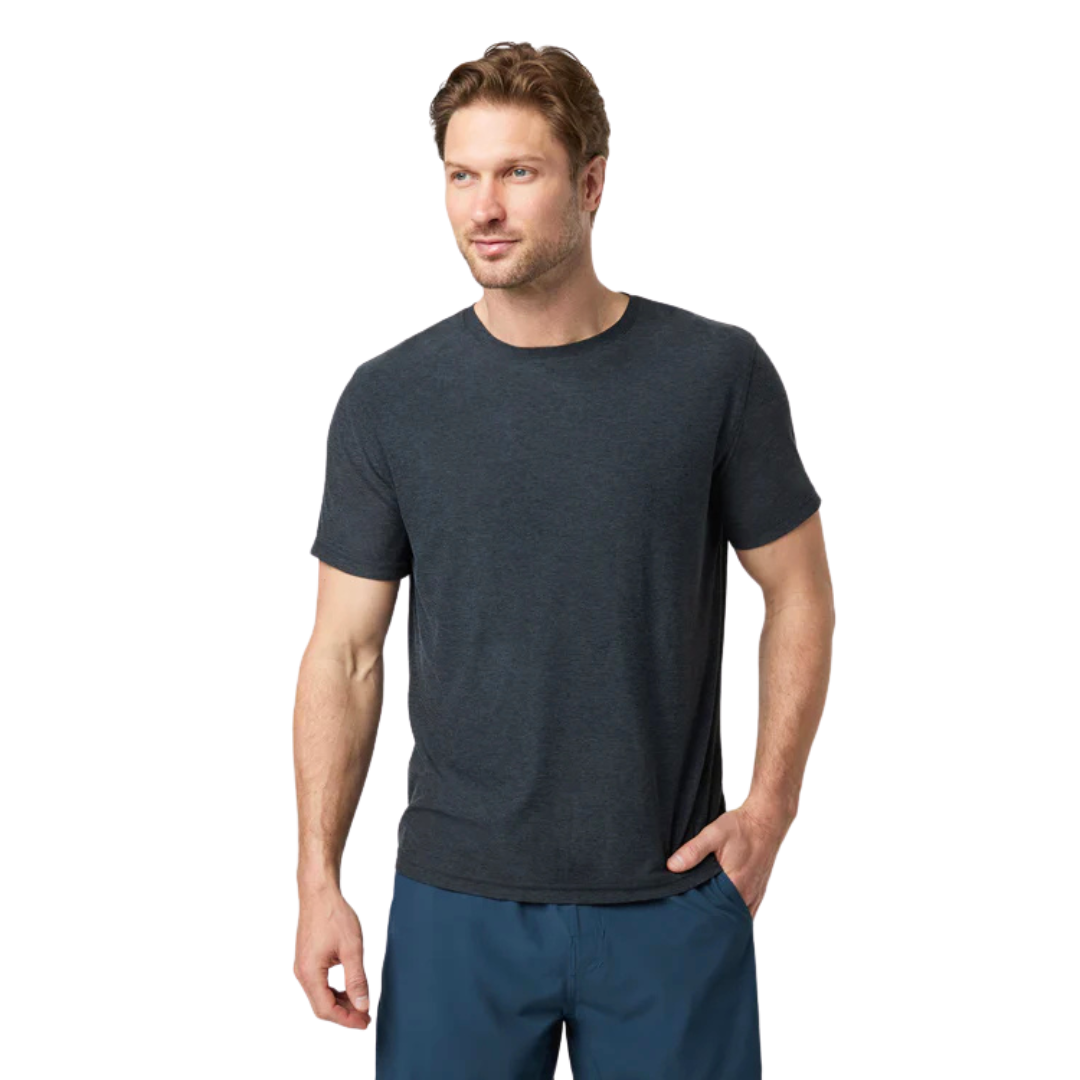 Vuori Men's Strato Tech Tee